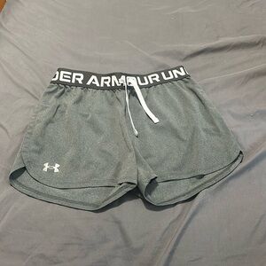 Grey under armor shorts